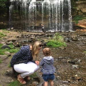 Meet your Posher, Leigh